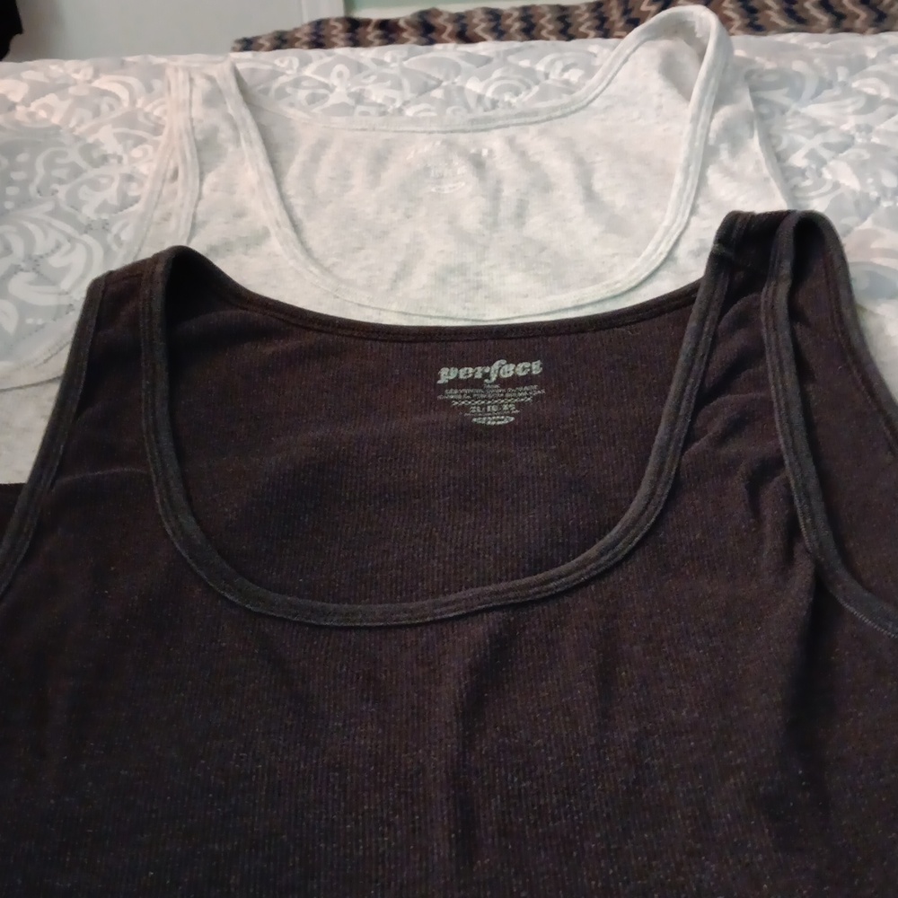 Ribbed Old Navy Tanktops